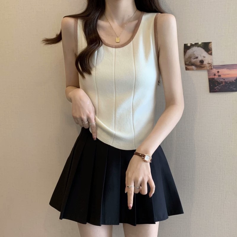 Picture of Women's Fat 2024 Summer New Knitted Camisole for Outerwear Pure Desire Short Style Sleeveless Top