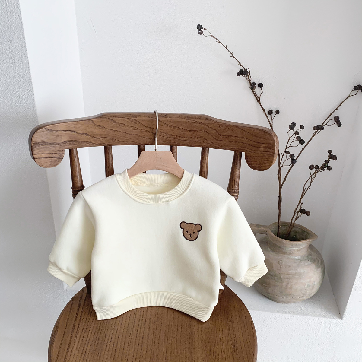 Picture of Children's Winter Round Neck Four-Color Korean Style Sweatshirt Kidsren's Clothing Baby Fleece-Lined Male and Female Baby Fleece-Lined Warm Pullover Jacket