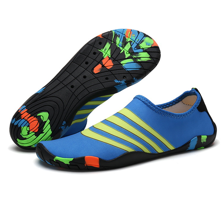 Picture of 2024 Cross-border Outdoor Wading Shoes Tracing Shoes Beach Sandals Men's Drifting Swimming Surf Shoes Diving Shoes Barefoot Shoes