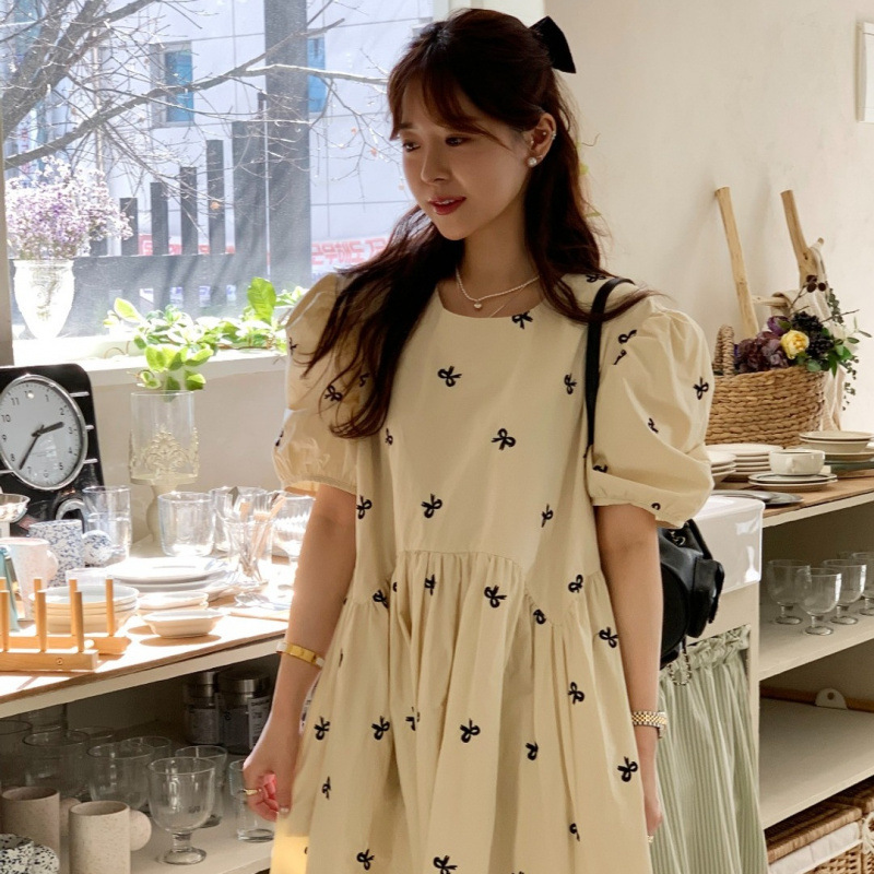 South Korea Chic Summer Vintage Age-reducing Round Neck Loose Casual Embroidered Bow Printed Puff Sleeve dress Women