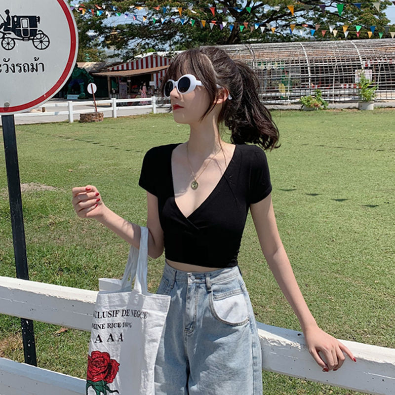 34# Short-sleeved T-shirt Women's Summer Deep V-neck Outwear Low-cut Korean-style Slim-fit Navel-exposed Short