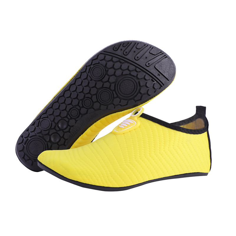 Picture of Beach shoes and socks men's and women's snorkeling shoes diving equipment beach socks non-slip quick-drying wading swimming shoes yoga shoes manufacturers