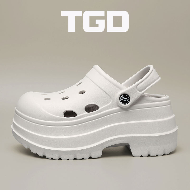 9CM Cross-border Thick-soled Cave Shoes Women's Summer Fashionable Outfit Internet-famous Non-slip Heightened Small Sandals