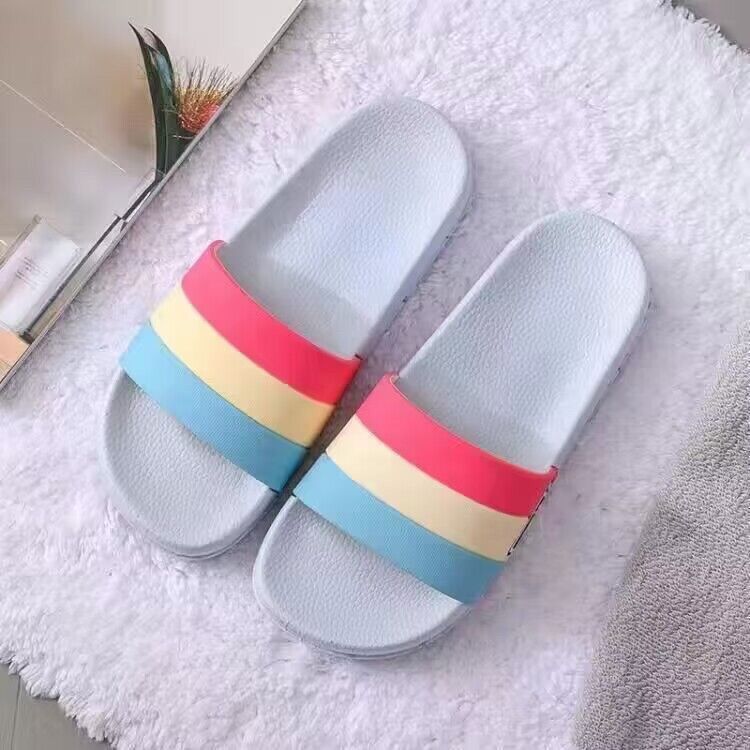 Slippers Internet Celebrated Sandals and Slippers for Men and Women in Summer and Outside Wear Non-Slip Thick Bottom Soft Bottom Bathroom Bathroom Slippers