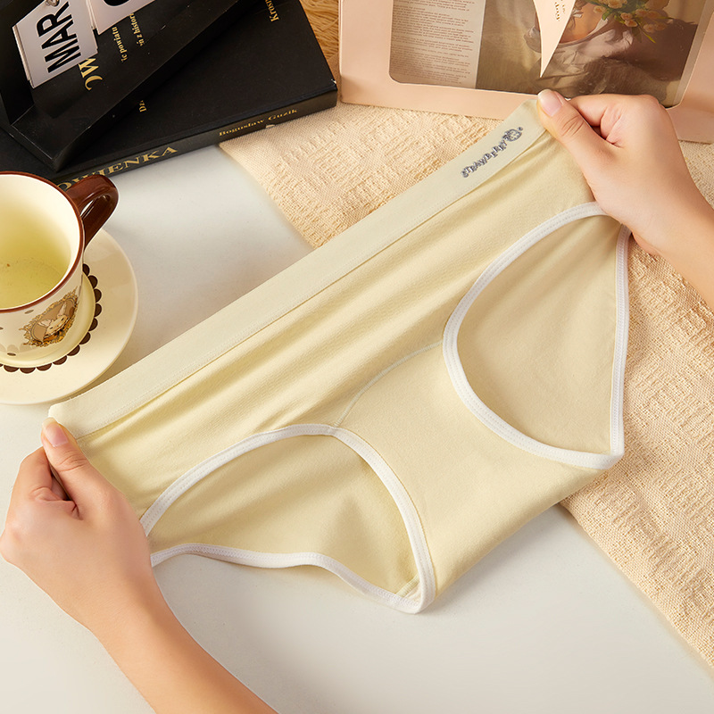 Picture of 80 Count Cotton Extended Crotch Pure Cotton Sexy Women's Underwear 7A Antibacterial Mid-Waist Butt Lift Seamless Briefs