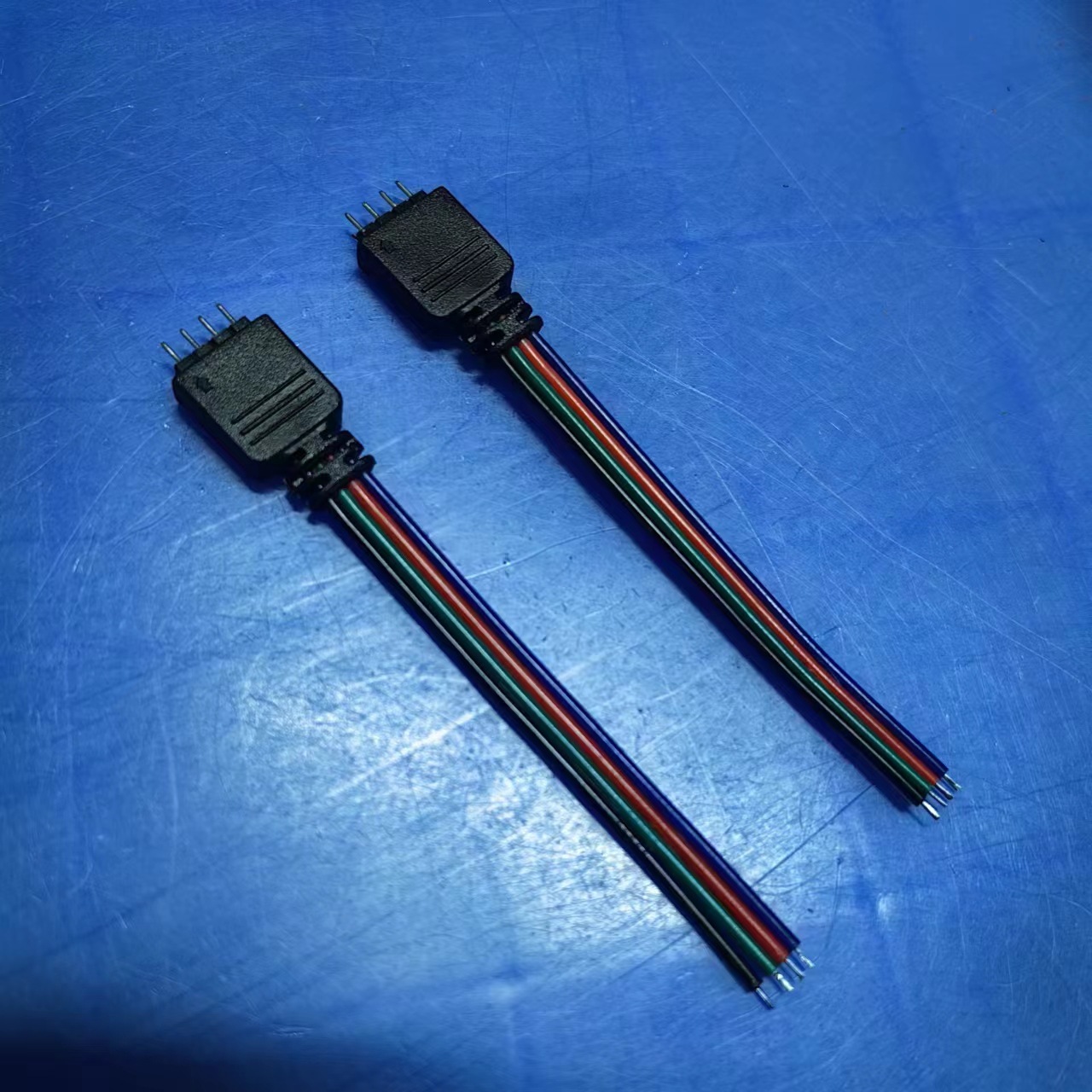 Picture of 4p lamp with row pin 2.54 round pin LED colorful RGB controller male and female pin light with pin
