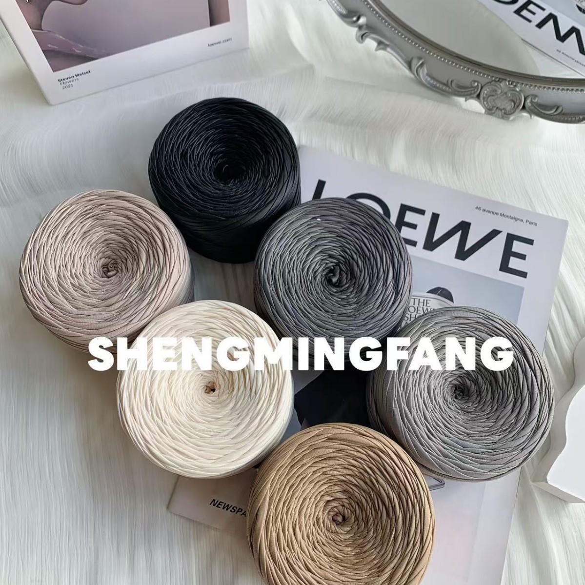 Factory in-stock 200g woven fabric strips, yarn ball crochet bags, leather material, nappa matte, imitation fabric strips, handmade thread