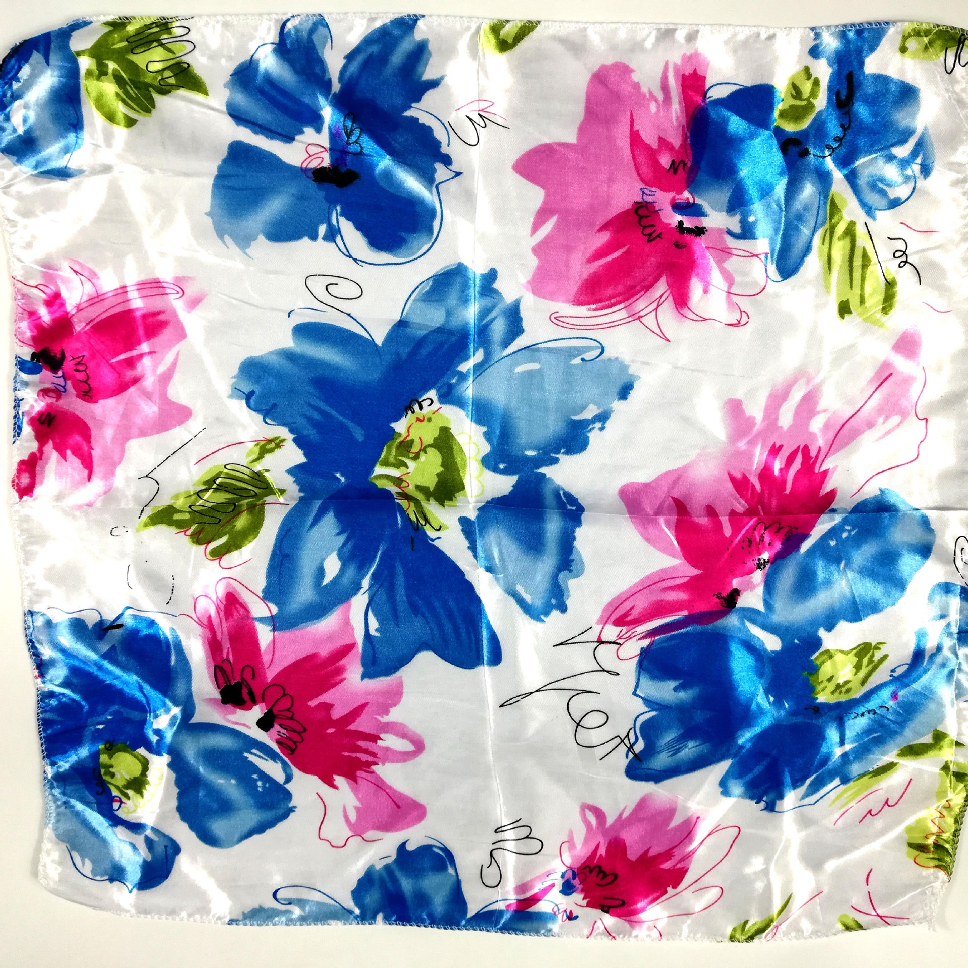 Picture of Korean Style New Autumn and Winter Small Silk Scarf Women's Imitation Silk Versatile Professional Small Square Scarf Manufacturer Wholesale Hangzhou Silk Scarf
