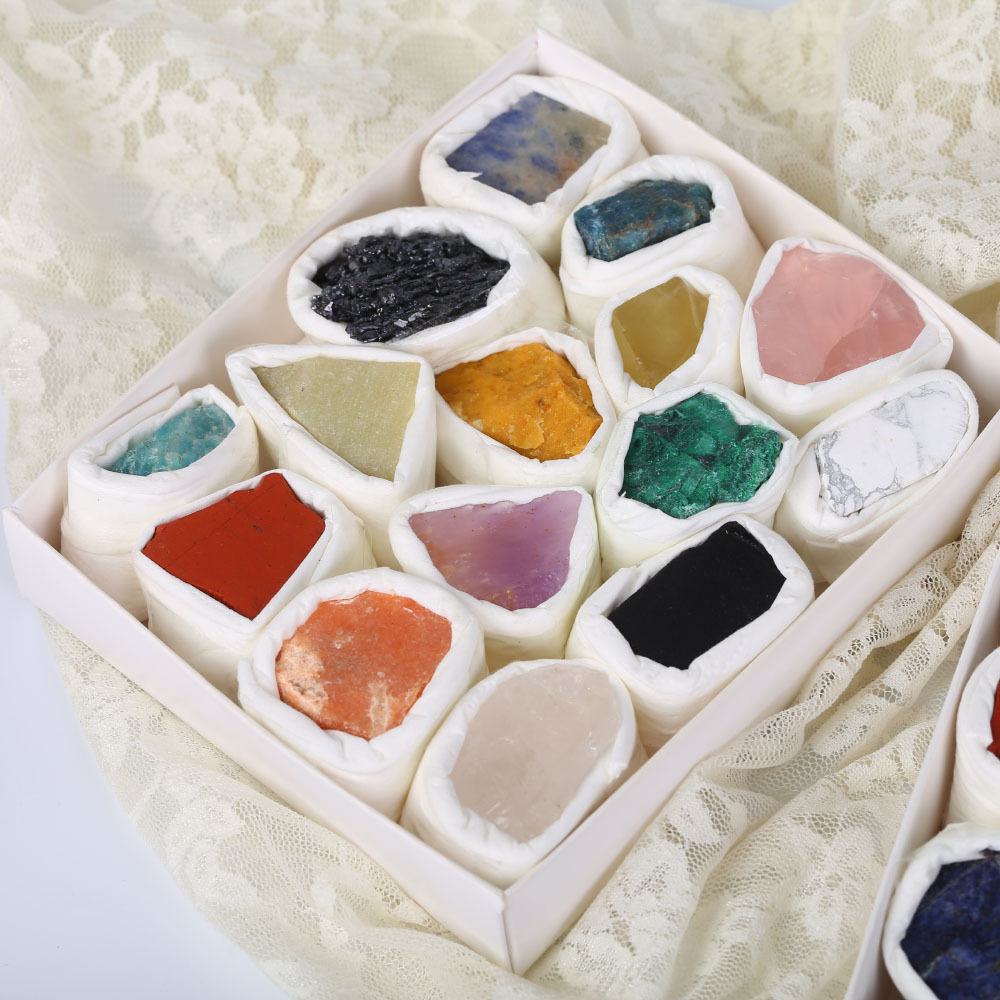 Picture of Wholesale cross-border Amazon hot crystal stone ore specimen box crystal crafts ornaments mineral specimens