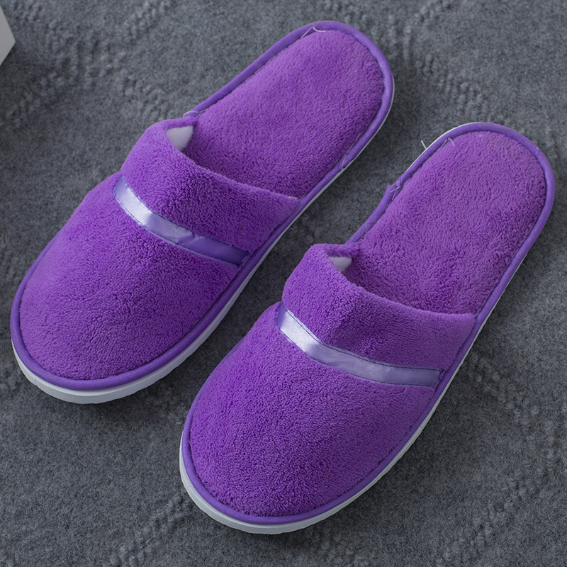 Picture of Disposable Slippers Hospitality Home Indoor Homestay Hotel Guesthouse Club Men's and Women's Coral Fleece Thickened Travel