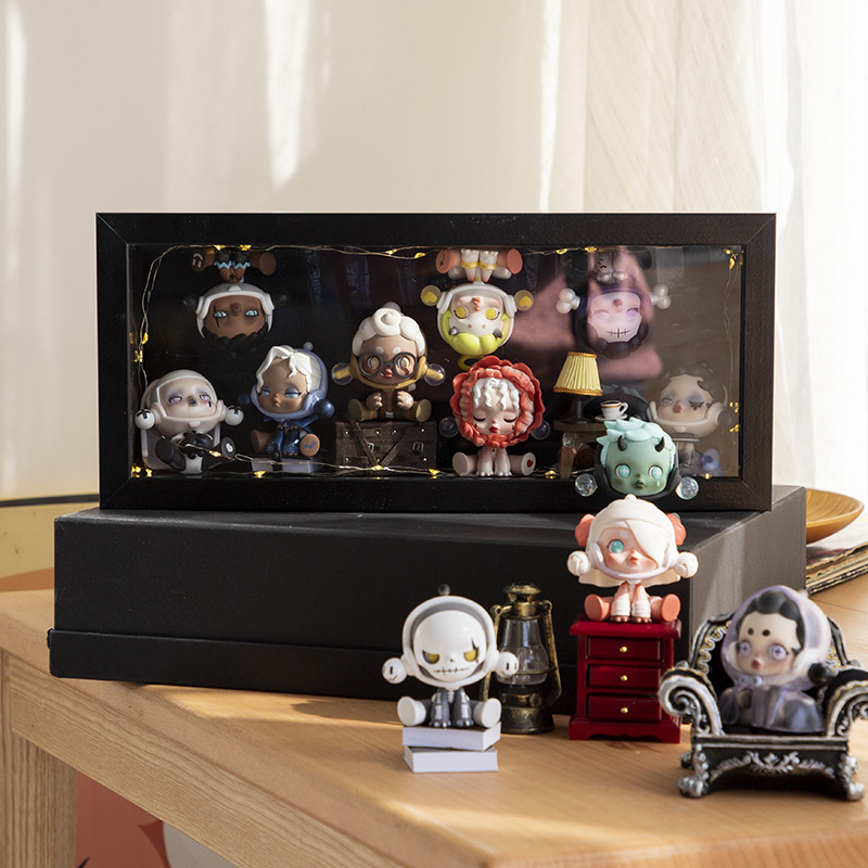 Picture of Bubble Mart Blind Box Storage Photo Frame 10inch Ono DIY Scene Frame Transparent Hollow Desktop Ornament Six 6inch