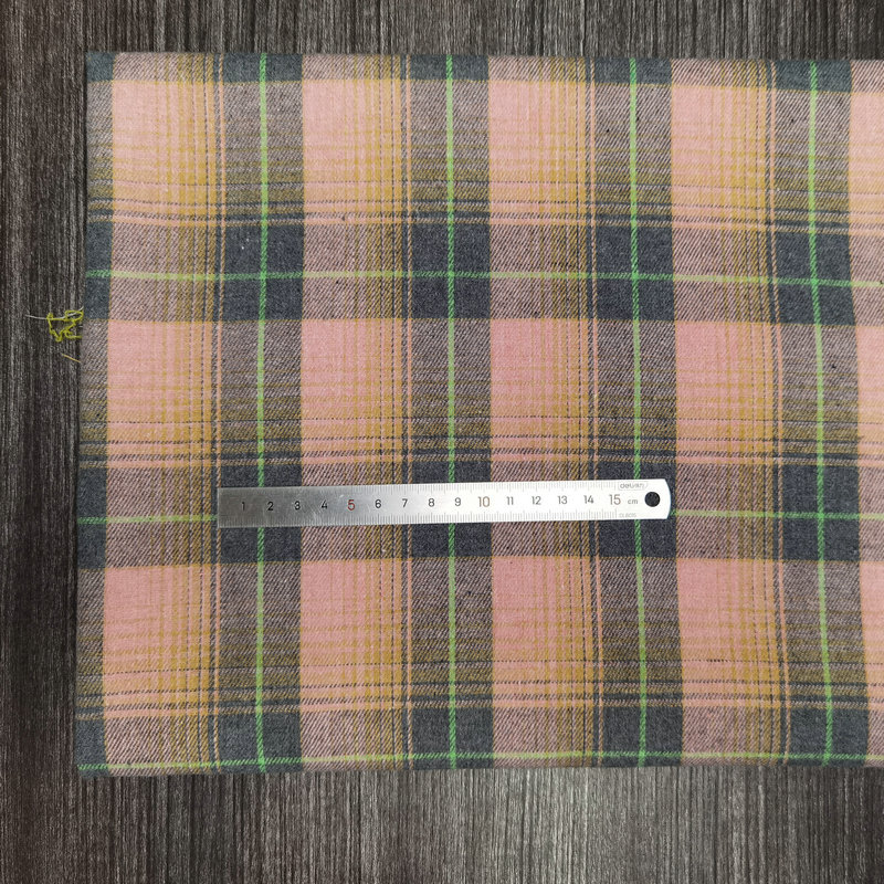 Picture of Spot twill sanding cotton plaid children's shirt plaid fabric 21 yarn-dyed flannel decorative fabric