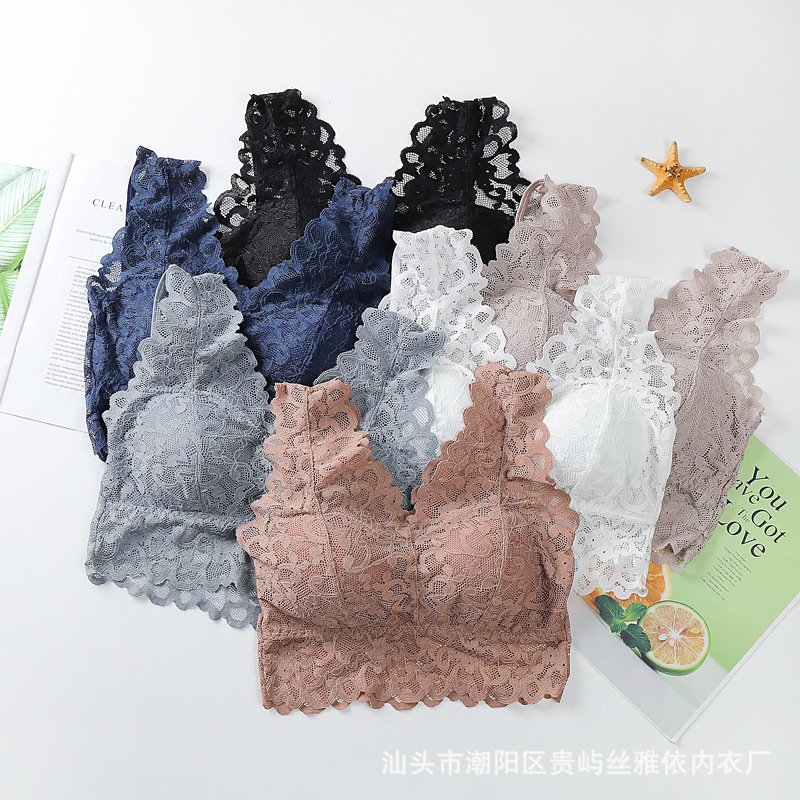 Picture of New Wide Shoulder Strap Lace Beautiful Back Wrapping Chest Tube Top with Chest Pad Base Anti-running Light Sling Vest Sleeping Underwear for Women