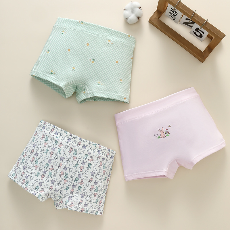 Picture of Girls' boxer briefs pure cotton class a children girls' baby girls' boxer shorts medium and large children's shorts wholesale