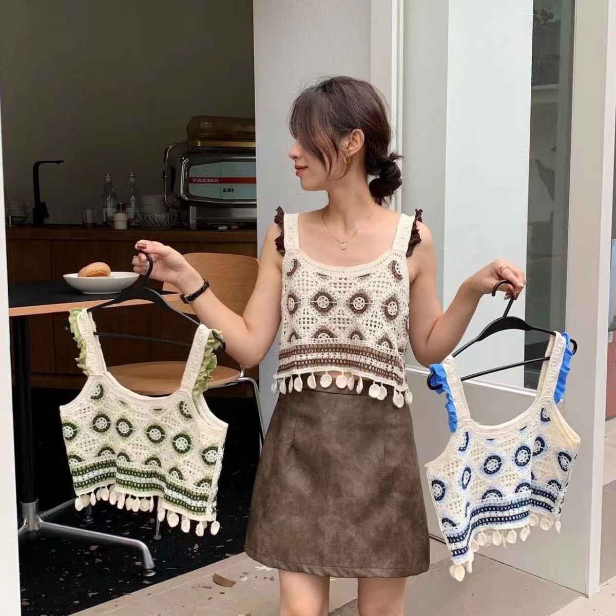 2024 spring and summer new retro flower crocheted hollow knitted camisole women's short outer top