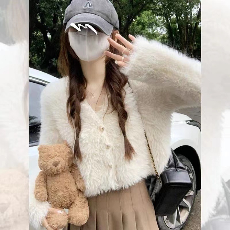 Picture of High-grade soft glutinous plush short V-neck sweater women's autumn and winter gentle top Korean style thickened winter sweater