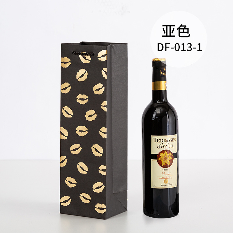 Picture of Red Wine Portable Paper Bag in Stock Hot Stamping Practical Red Wine Gift Packaging Bag Wine Portable Paper Bag Wholesale