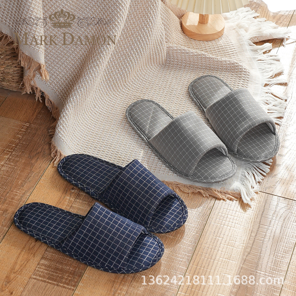 Foreign Trade Ready-Made Men's Korean Style Plaid Simple Home Indoor Slippers Non-Slip Waterproof Tpr Soft Bottom Wholesale for All Seasons