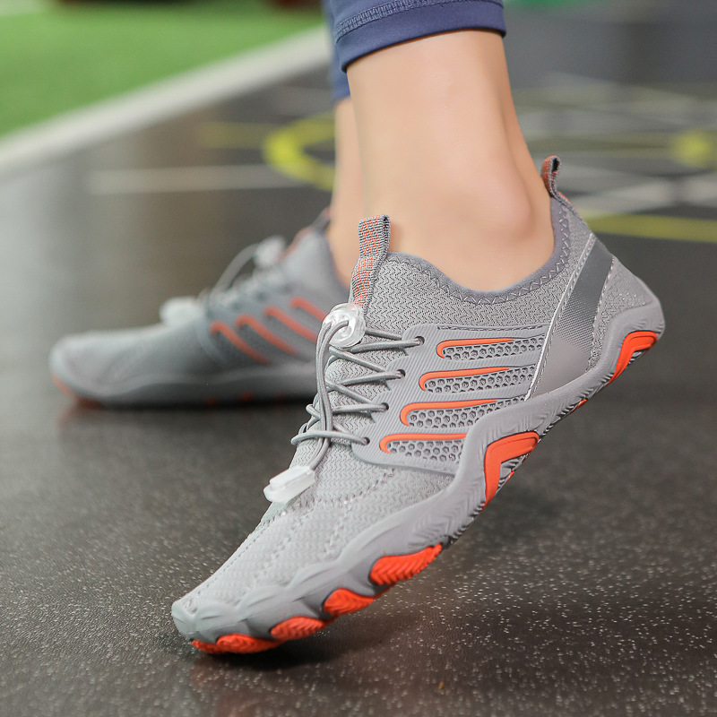Picture of Outdoor Anti-Cut River Tracing Shoes for Men and Women, Beach Shoes, Quick-Drying Wading Shoes, Non-Slip Swimming Shoes, Women's Amphibious Fishing Shoes