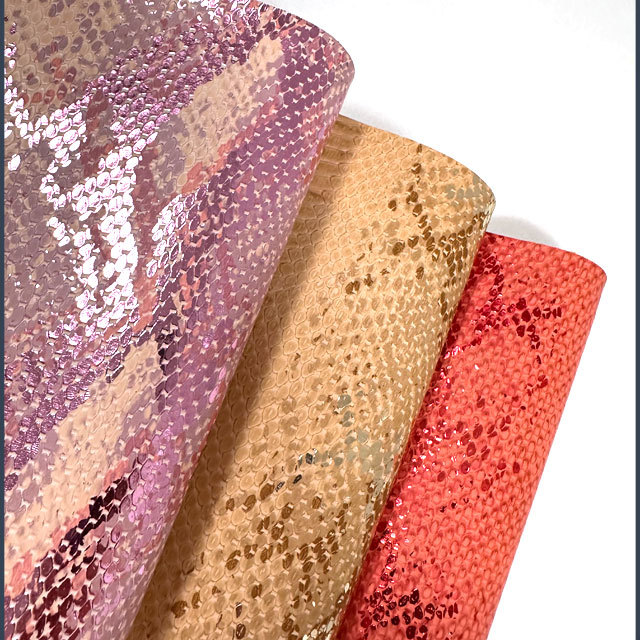 Picture of 1.0 Snake Pattern Pu Imitation Cotton Velvet Leather Metal Luggage Handbag Fabric Foreign Trade Shoe Material Manufacturer Direct Sales Golden Scale Snake Pattern