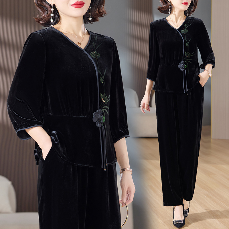 Vintage Obsidian Velvet suit Women's 2024 Autumn New Slim-fit Silk Top Straight Pants Two-piece Set