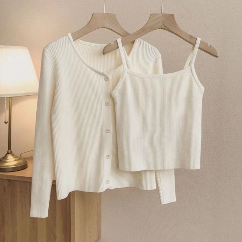 Picture of Spring and summer hot girl design strap underwear versatile outer wear top women's spring and autumn short fashion slimming slim fit clothing