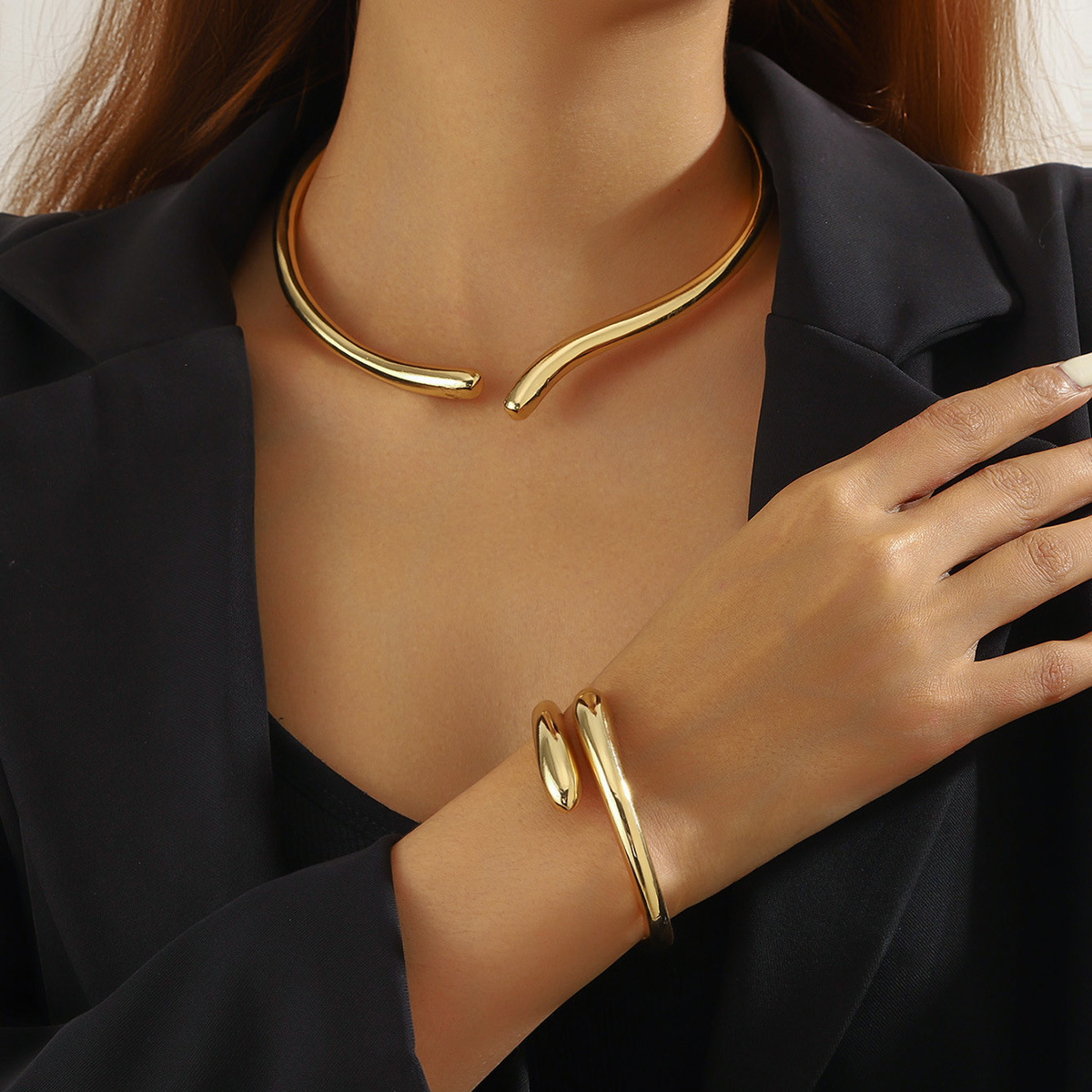 Cross-Border European and American Simple Personalized Design Collars, High-End Hand Accessories, Versatile Two-Piece Suits, Wholesale from Manufacturers