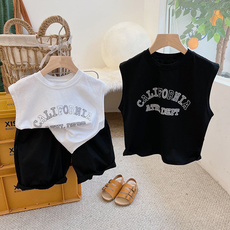 Picture of Pure Cotton Kidsren's Vest T-Shirt 2024 Summer Korean Style Sleeveless T-Shirt for Boys and Girls Loose Breathable Round Neck Top Versatile