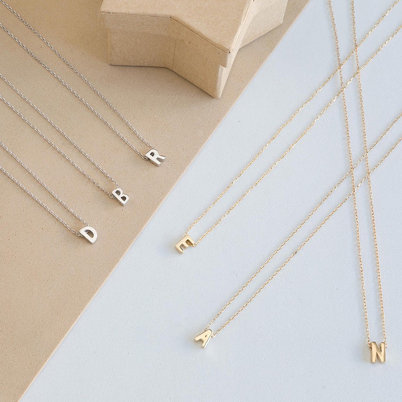 Summer New Simple Necklace Metal Letter Necklace Elegant and Versatile 26 Letter Clavicle Chain for Women