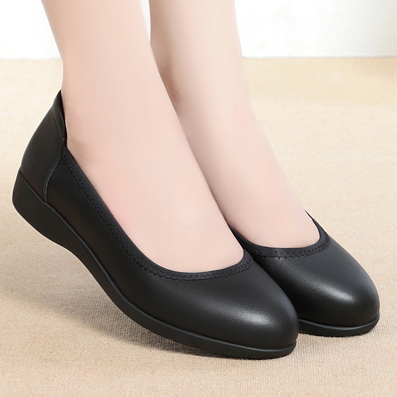 Shallow-mouth Pointed Soft-soled Long-standing Work Shoes Black Flat Non-slip Work Professional Hotel Leather Shoes Single-layer Shoes