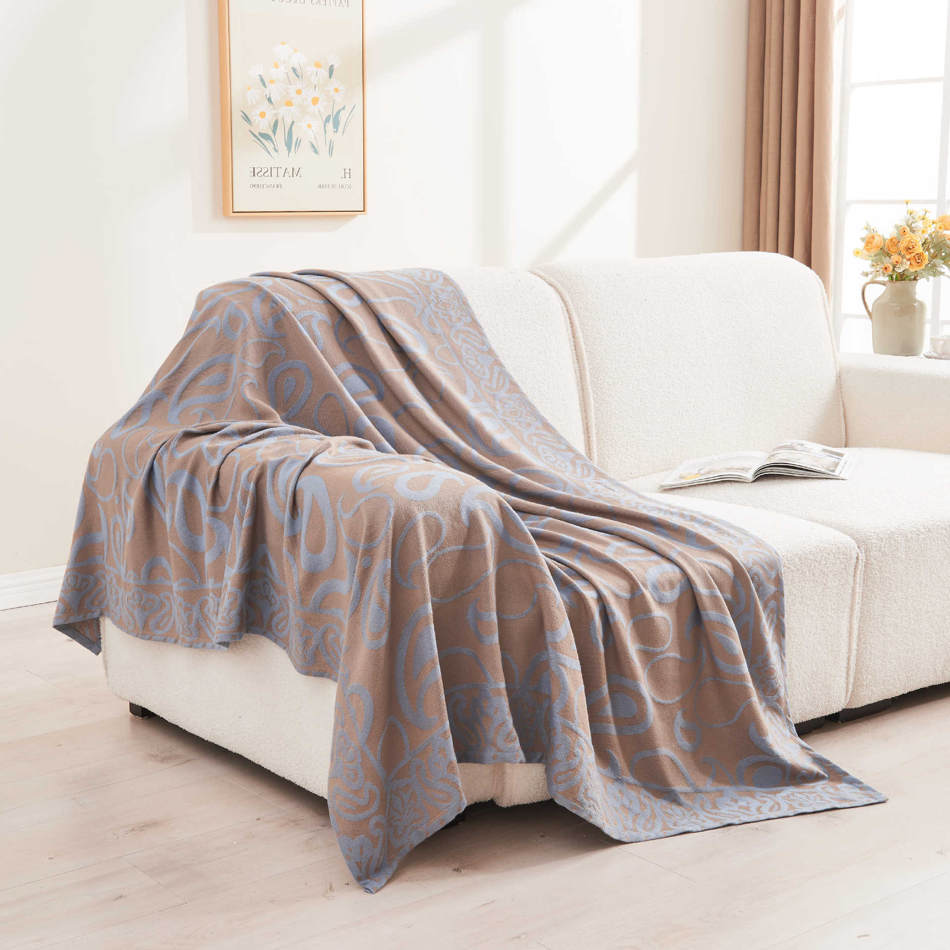Picture of Factory Wholesale Aviation Blanket Aircraft Blanket First Class Blanket Office Summer Nap Air-conditioning Blanket Gift Blanket Blanket