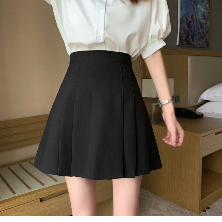 High Waist A- Line Hot Girl Short Skirt Design Sense chubby girl Slim Look Skirt Women's Summer Thin Breathable Pleated Skirt