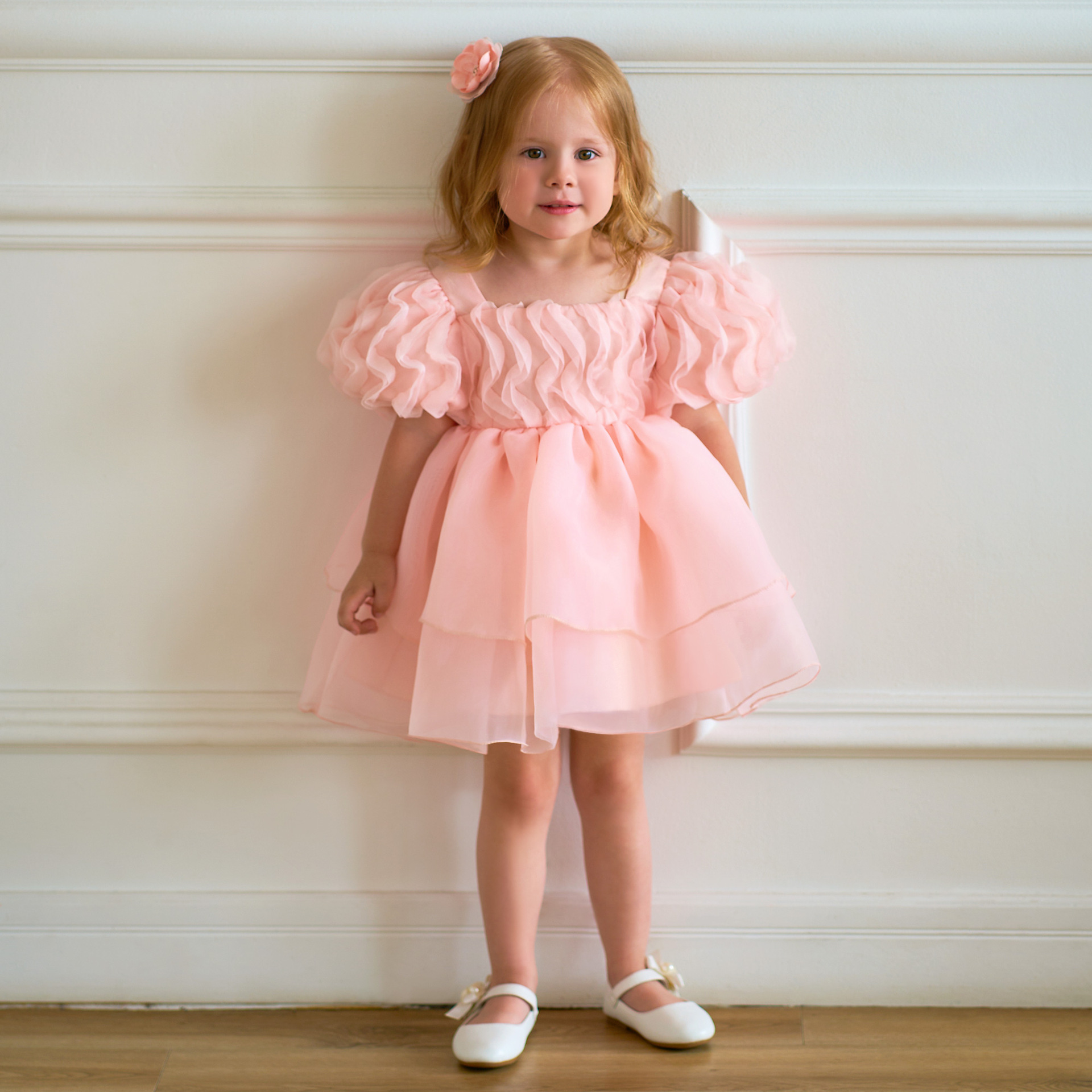 Picture of Ins Children's Wear Girl's dress Western Style Party Princess Dress Dress One-year-old Puff Dress Bubble Sleeve Soft Veil Dress