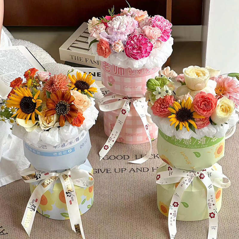 Changyi Wholesale Teacher's Day All-In-One Packaging Shaped Card Cylindrical Lining Sunflower Rose Flower Arrangement Materials