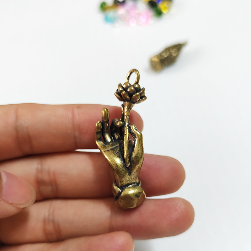 Brass Nianhua Finger Keychain Pendant Pure Copper Antique Bergamot Lotus Do Old Street Stall Wholesale Hanging Accessories