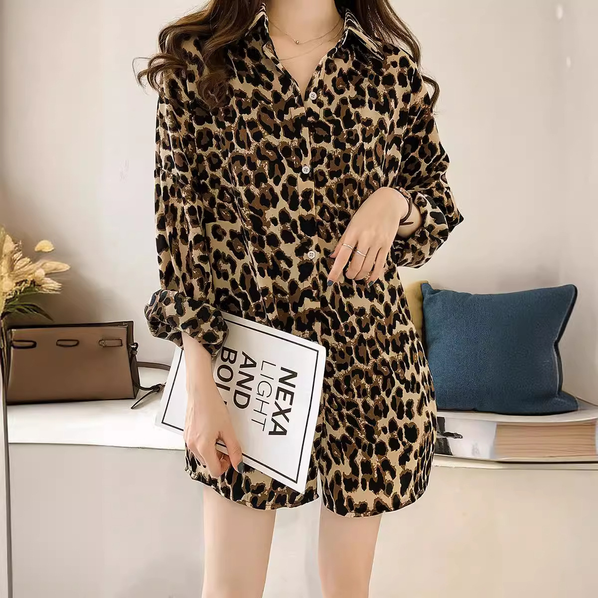 2024 Summer new fashion loose plus size leopard print shirt women's long-sleeved shirt mid-length shirt bottoming shirt fashion
