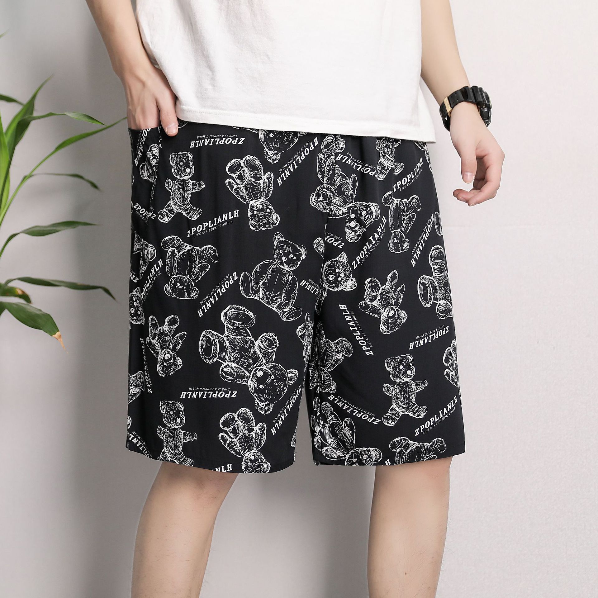 Picture of Cotton Silk Pajama Pants Men's Summer Thin Large Size Loose Shorts Casual Breathable Floral Pants Outer Wear Five-Point Beach Pants