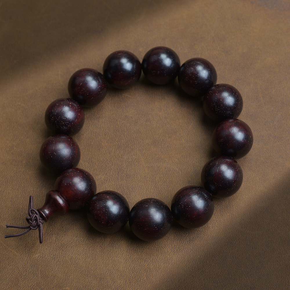 Picture of Natural Indonesia True Venus Leaflet Rosewood High Density Submerged Blood Sandalwood 108 Buddha Beads Plate Wen Play Men's and Women's Handstrings