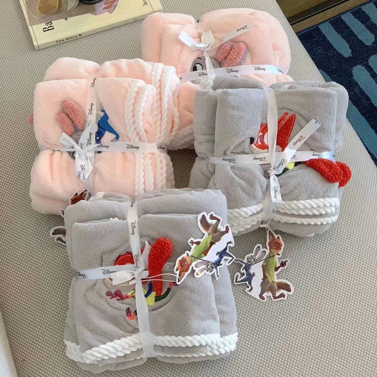 Cross-border wholesale crazy animal towel bath towel three-piece cartoon embroidery soft absorbent coral fleece lovers
