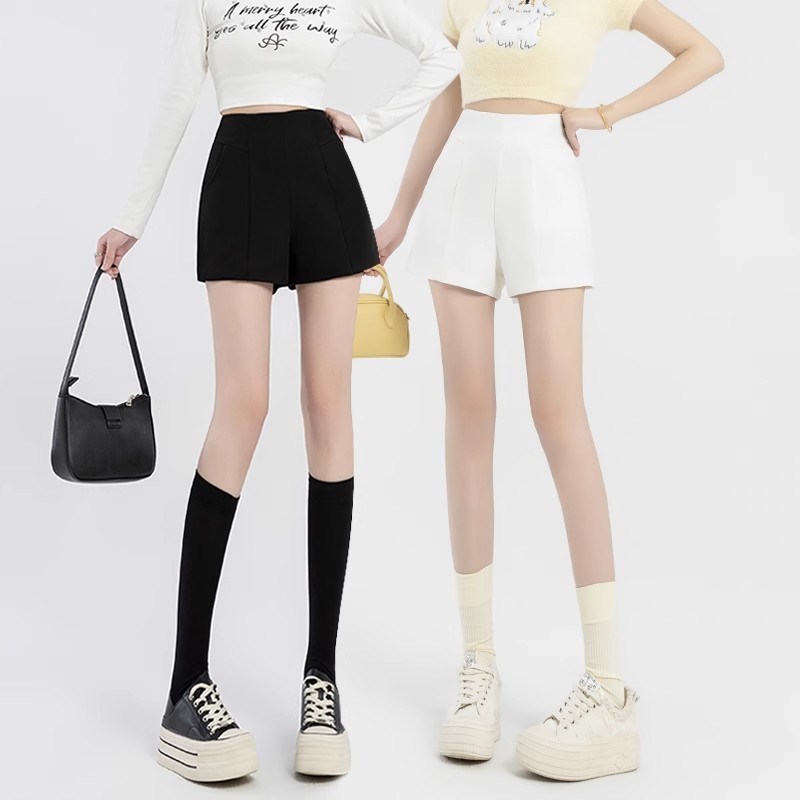 White Suit Shorts Women's Summer 2024 New Early Spring High Waist Slimming Base-on Meat Covering A- line Casual Hot Pants
