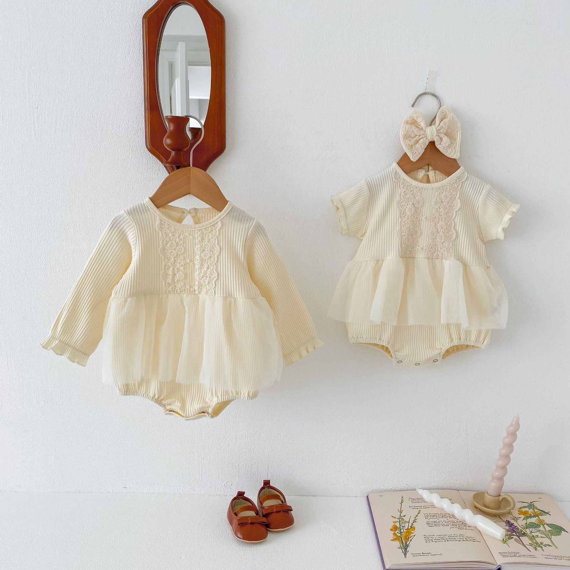 Picture of Korean Style Summer and Autumn New Baby's Mesh Wrap Fart Clothes Baby Girl's Princess Lace Pit Strip Bodice with Hair Strap