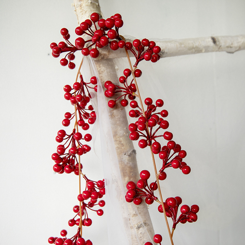 Picture of Amazon Red Fruit Rattan Christmas Fruit Acacia Fruit Holly Fruit Rattan Wall Hanging Spring Festival Festive Rattan