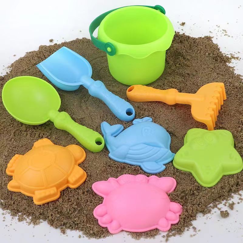 Picture of Children's Beach Toy Bucket 18-Piece Set Baby Playing in the Water Sand Digging Tools Shovel Beach Bucket Playing in the Water