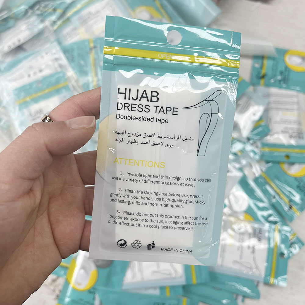 Picture of Arabian Headscarf Fixed Seamless Double-Sided Tape Anti-Leak Stickers Collar Artifact Invisible Clothing Chest Anti-Leak Stickers