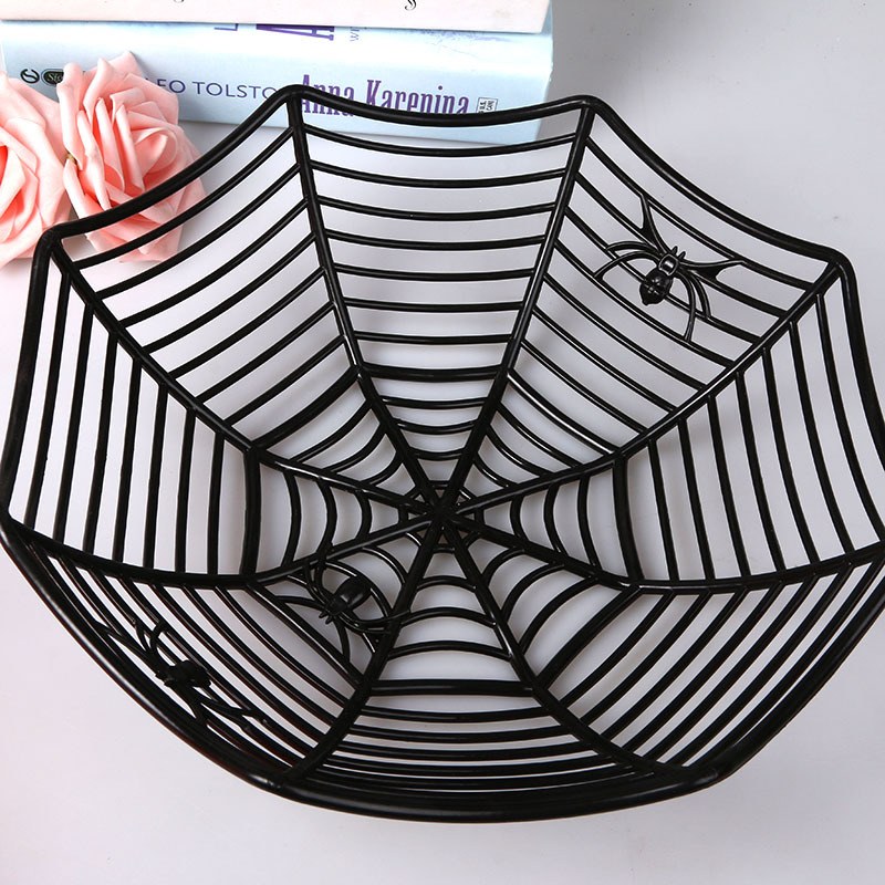 Picture of Spider Web Decoration Props Spider Halloween Gift Simulation Plastic Spider Toy Accessories Ghost Festival Fruit Basket