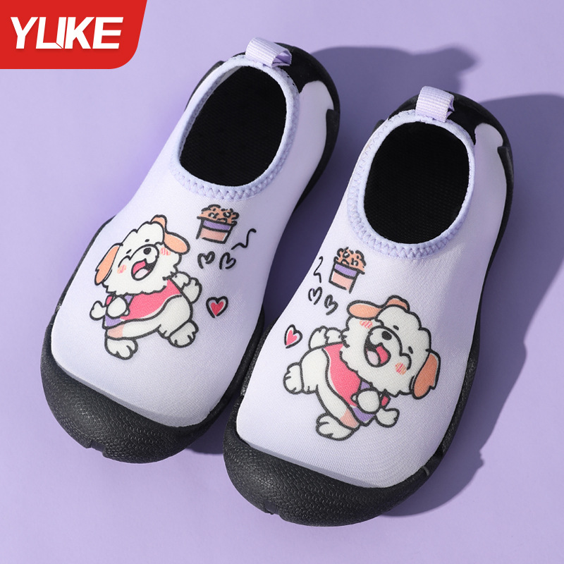 Picture of Children's Beach Shoes for Boys and Girls, Non-Slip, Anti-Cut, Soft-Soled River Tracing Shoes, Water Park and Seaside Special Barefoot Shoes