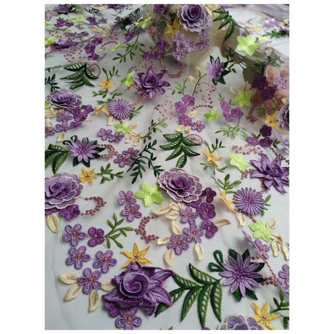 Three-dimensional order embroidery fabric multi-color embroidery fabric lace full in stock supply