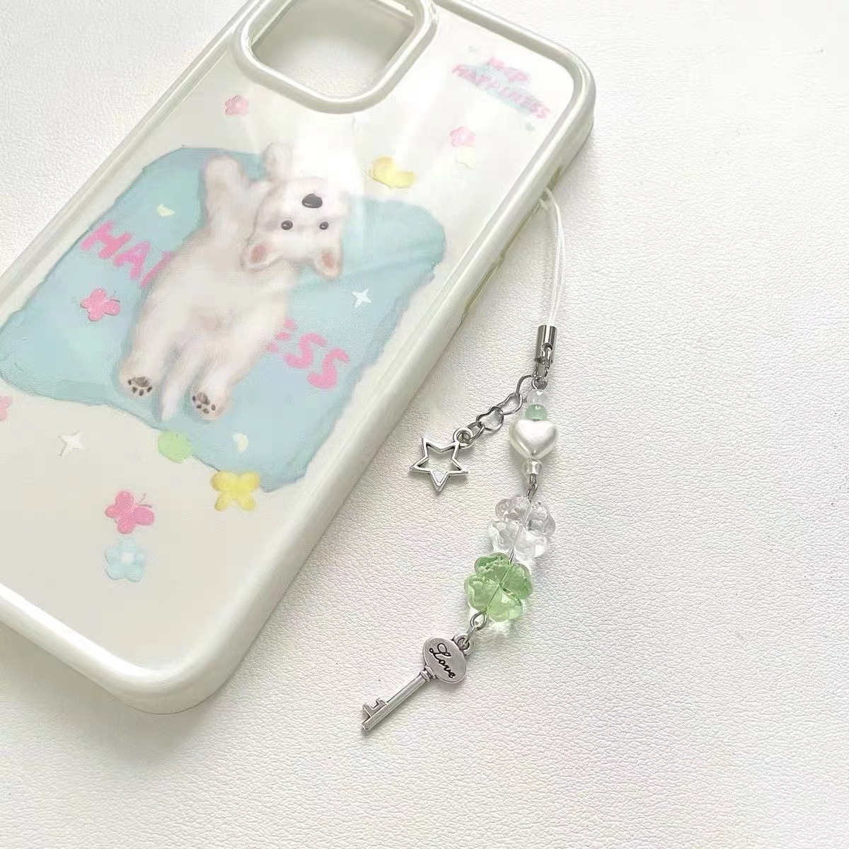 Picture of Fresh and Sweet Four-leaf Clover Mobile Phone Chain Handmade Lucky Four-leaf Clover Beads Goo Ben Chain Mobile Phone Hanging Chain Keychain Card