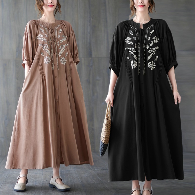 2025 New Summer Style Plus Size Female Fat m Retro Embroidered V Neck Single-Breasted Waist Trumpet Sleeve Loose Long Dress