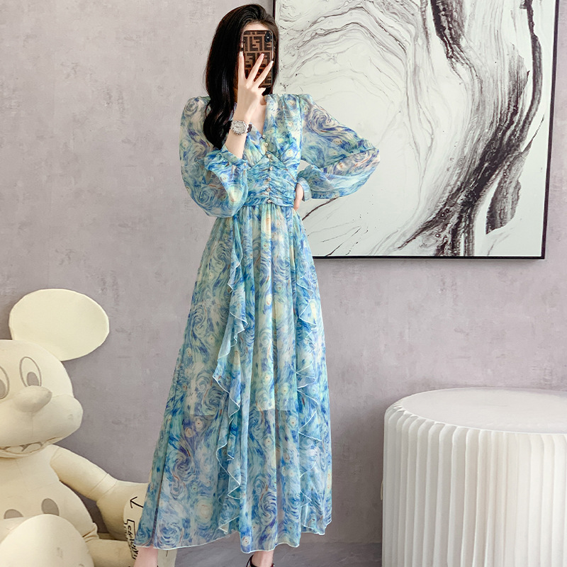 2025 Real Shot Classic Vintage Starlight Yarn Chiffon Ruffled Cake Skirt Women's V-Neck Long Sleeve Printed dress